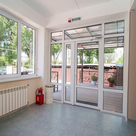 Hotel 33 Almaty Bagian luar foto