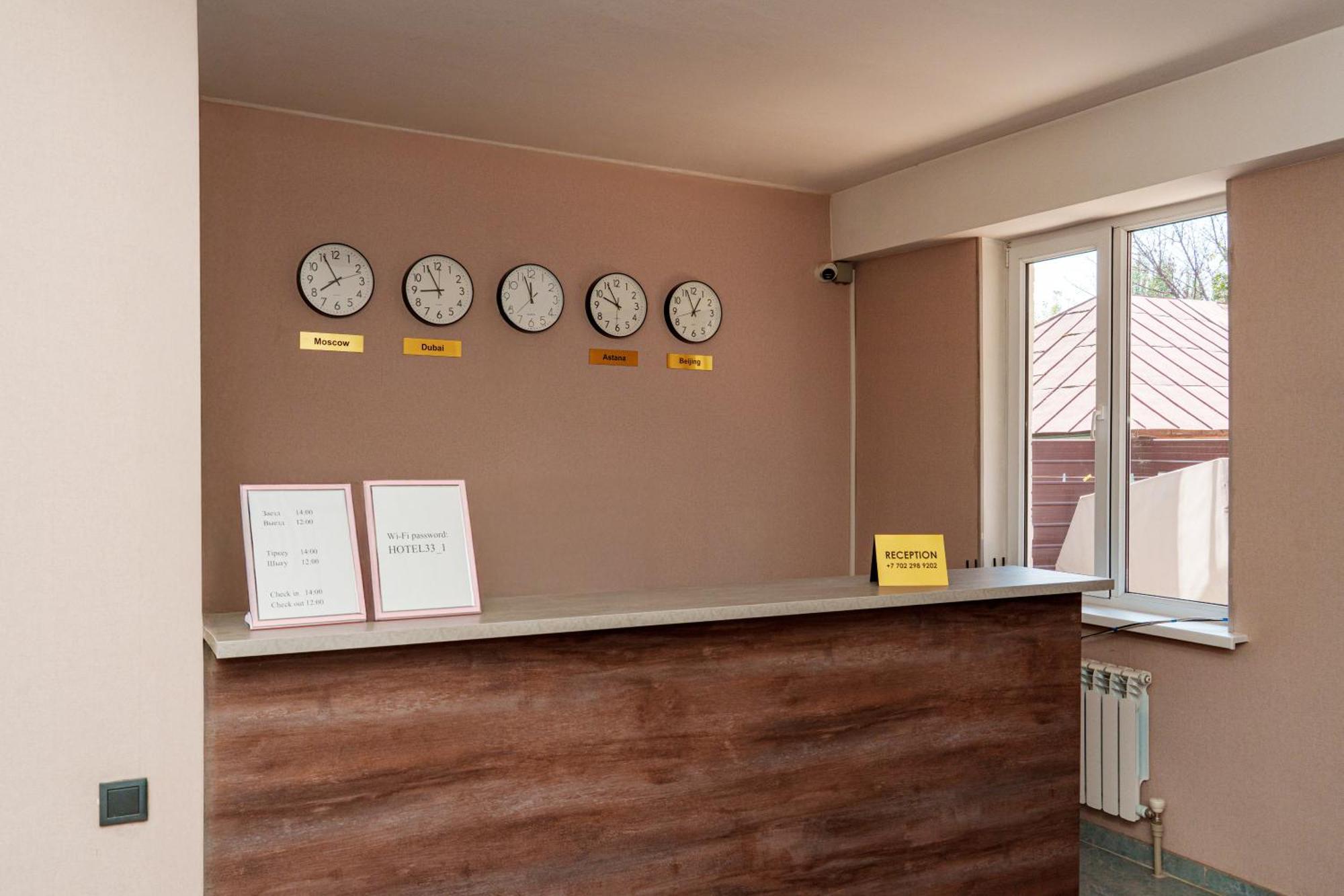 Hotel 33 Almaty Bagian luar foto