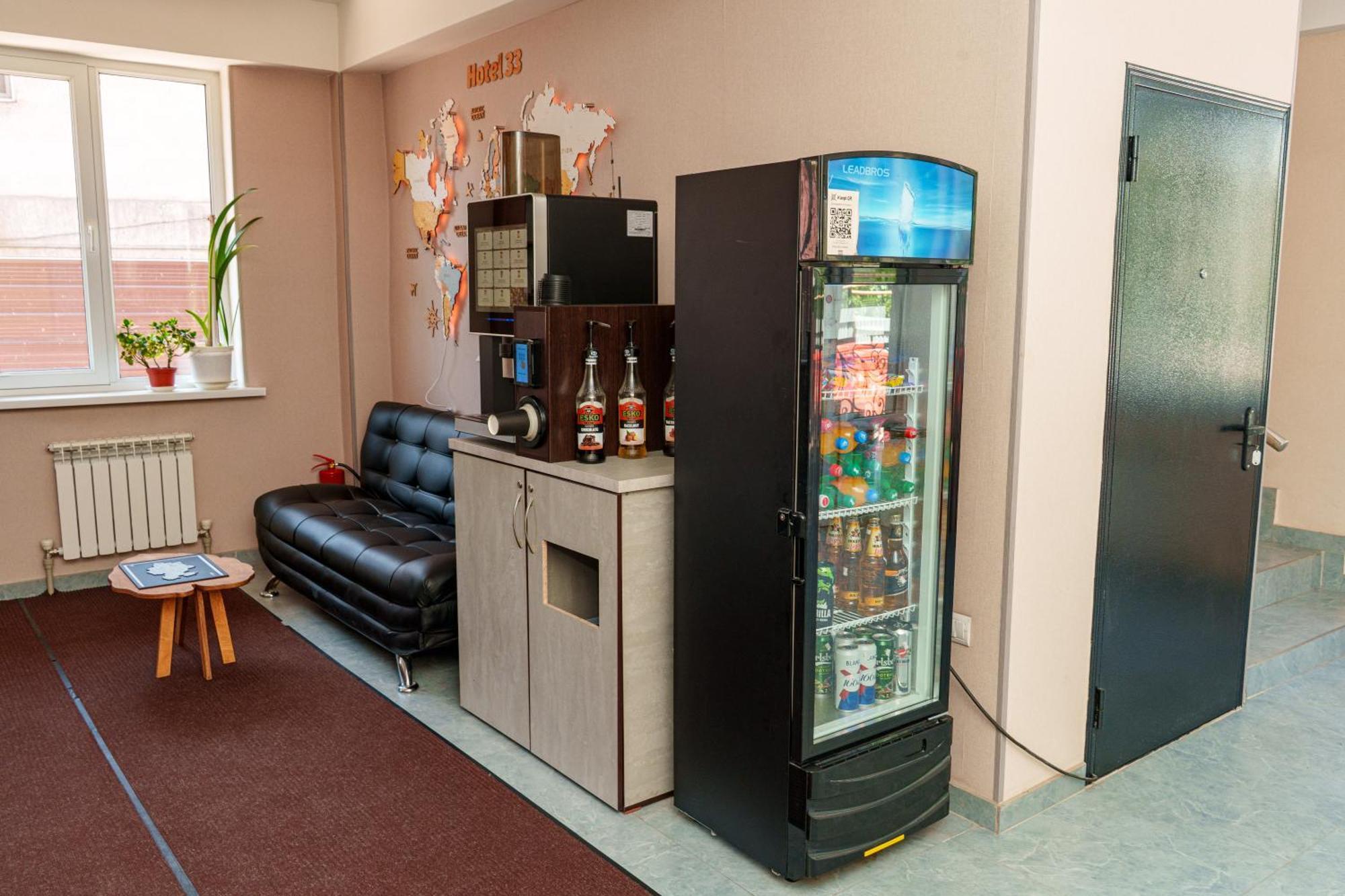 Hotel 33 Almaty Bagian luar foto